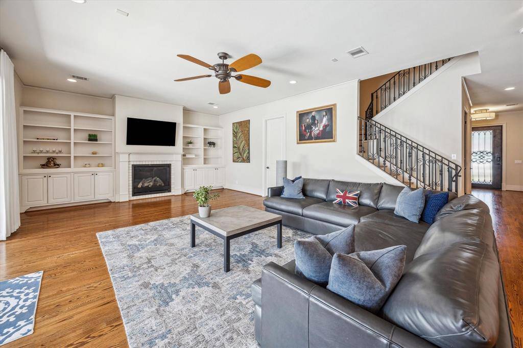 Houston, TX 77018,1901 Woodcrest DR