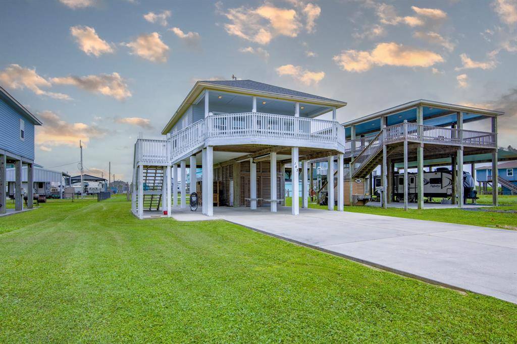 Crystal Beach, TX 77650,143 Ocean View DR