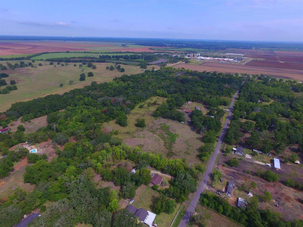 Rosharon, TX 77583,0 Cr-748