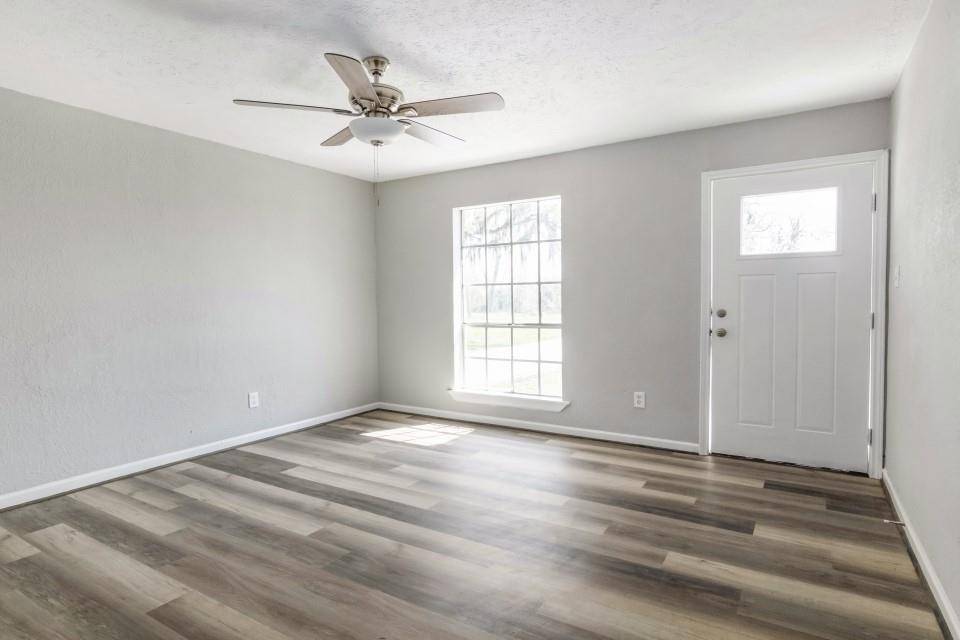 Brazoria, TX 77422,120 Hutson LN