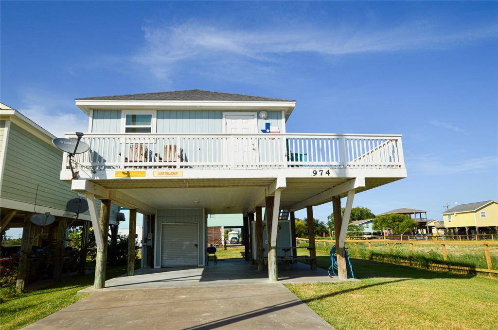 Crystal Beach, TX 77650,974 Kahla DR