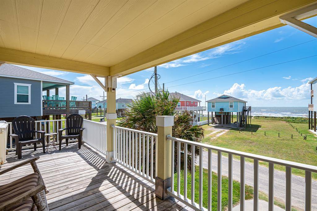 Crystal Beach, TX 77650,1809 Redfish LN