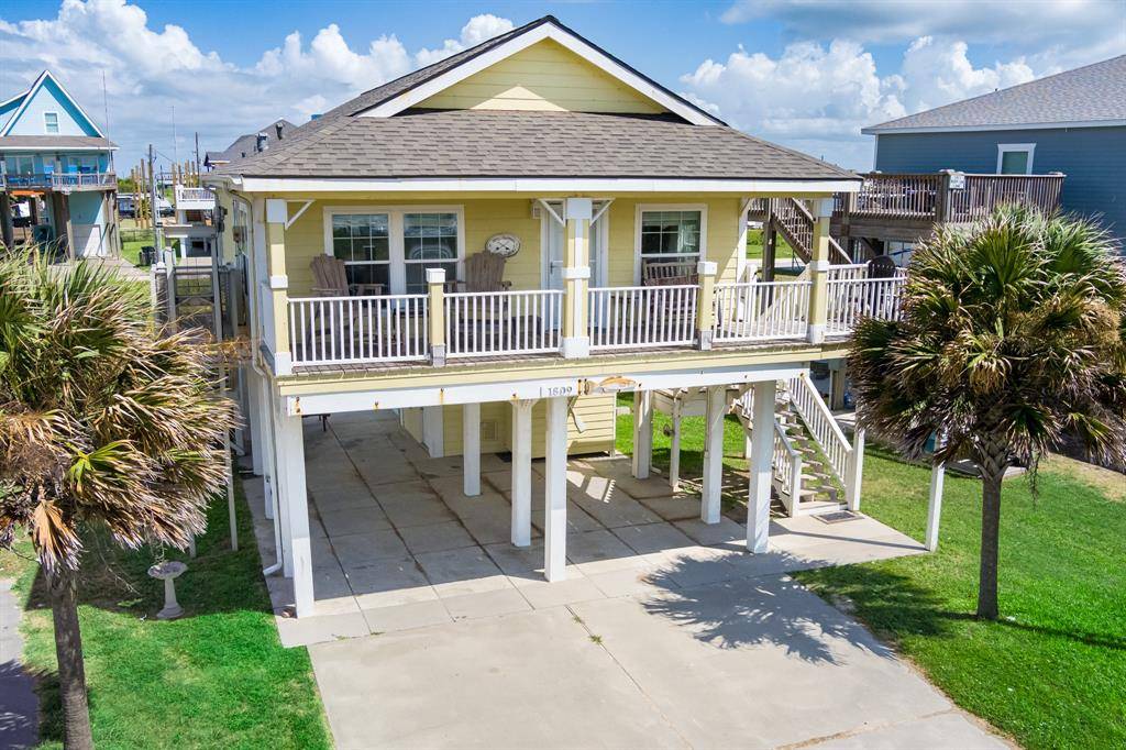 Crystal Beach, TX 77650,1809 Redfish LN