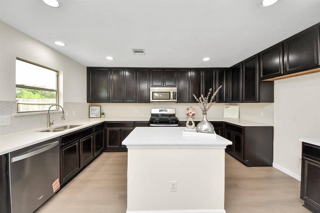 Katy, TX 77449,21318 Pine Monte Ridge LN