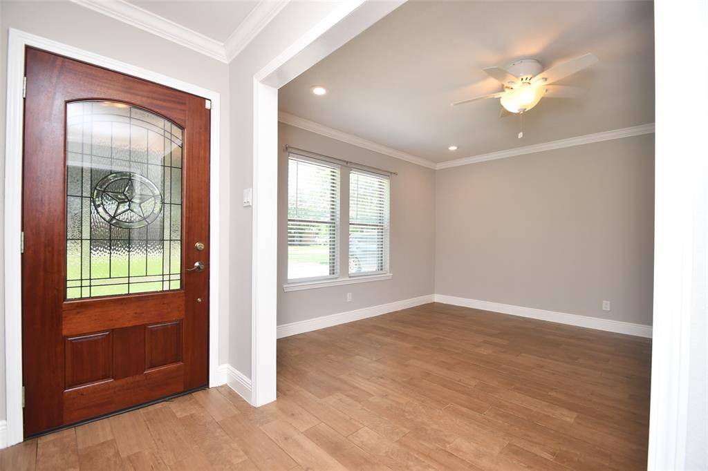 Dickinson, TX 77539,5513 Commodore DR