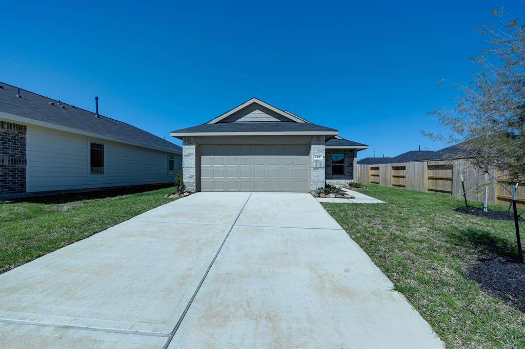 Hockley, TX 77447,24110 Wandering Brook DR