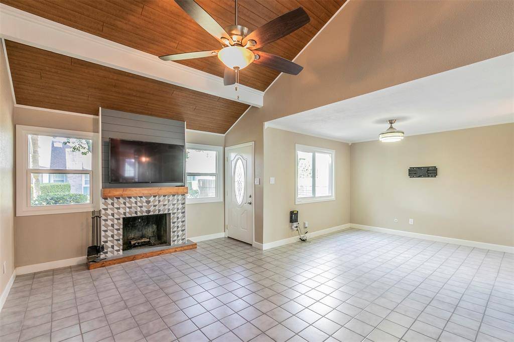 Galveston, TX 77551,7514 Leeward DR