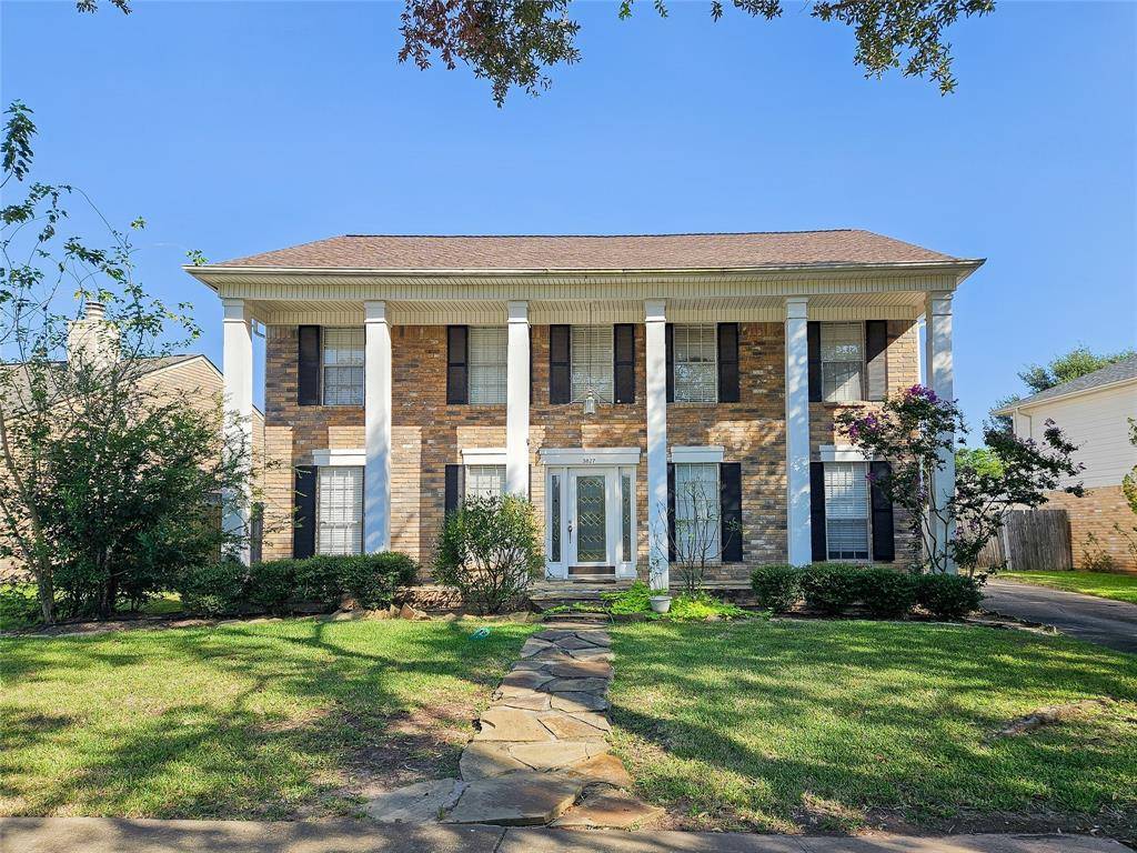 Sugar Land, TX 77479,3827 Flintrock LN
