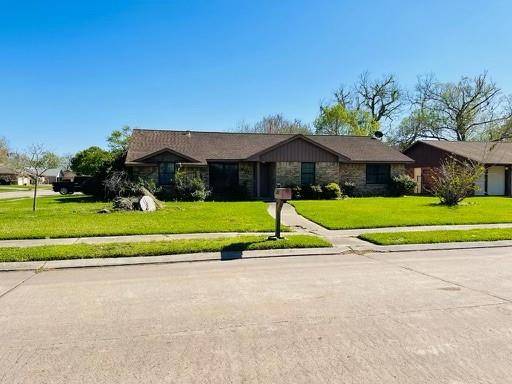 Lake Jackson, TX 77566,401 Petunia ST