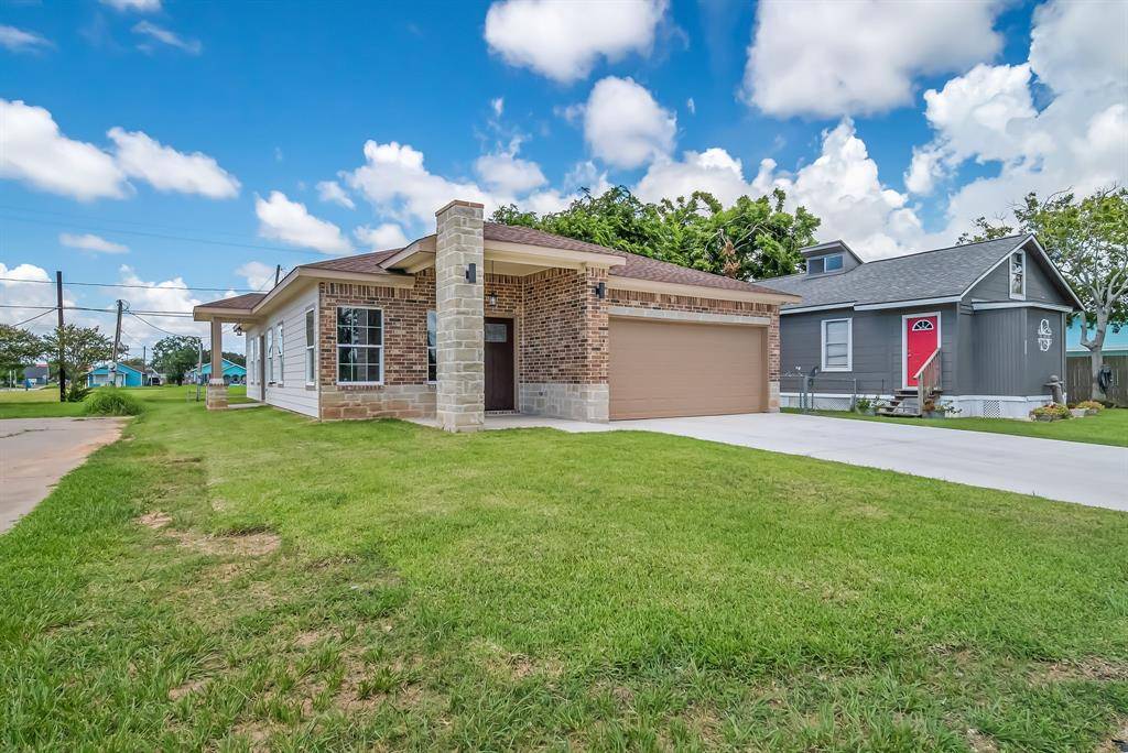 Freeport, TX 77541,1107 W 2nd ST