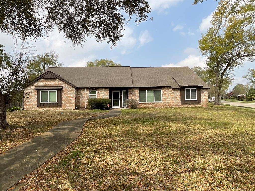 El Lago, TX 77586,443 Bayou View DR