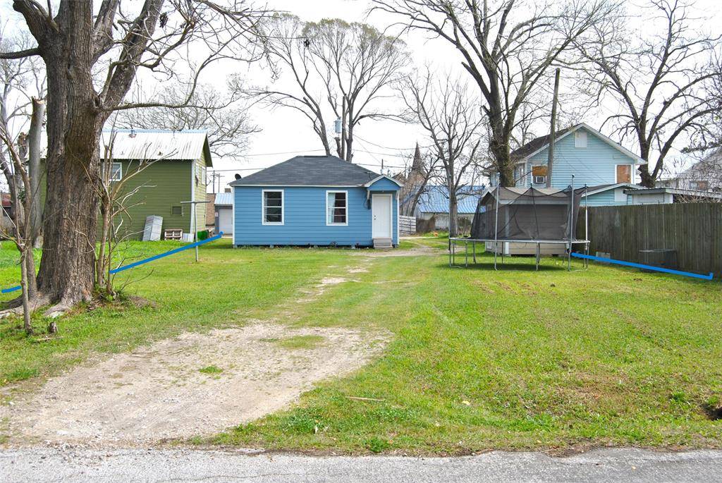 Bay City, TX 77414,2311 Avenue D