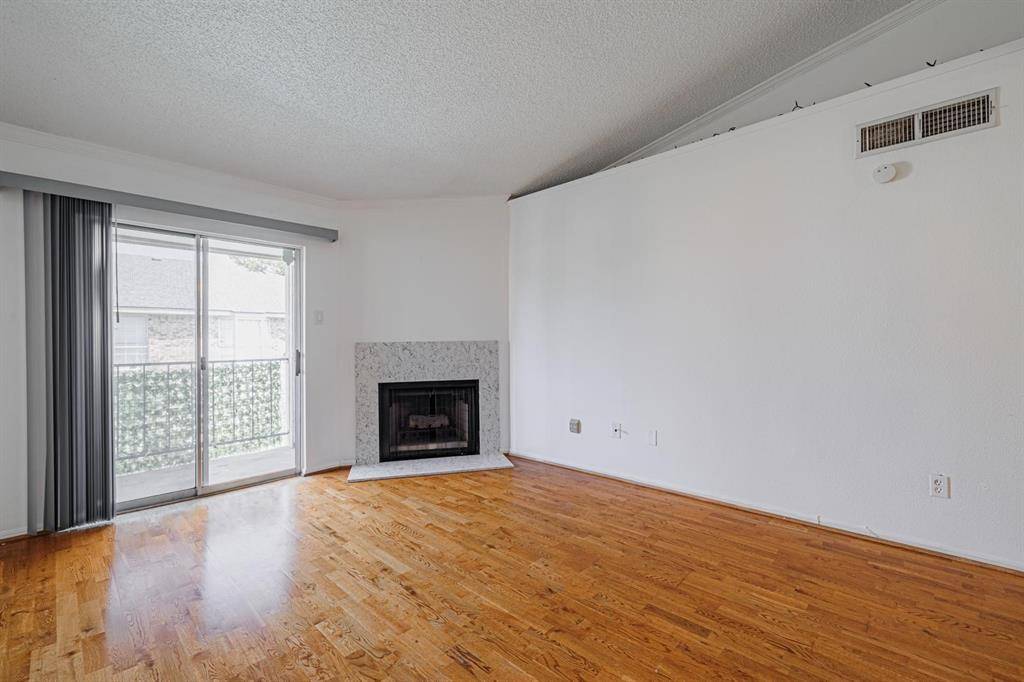 Houston, TX 77014,3770 Lovers Wood LN #610