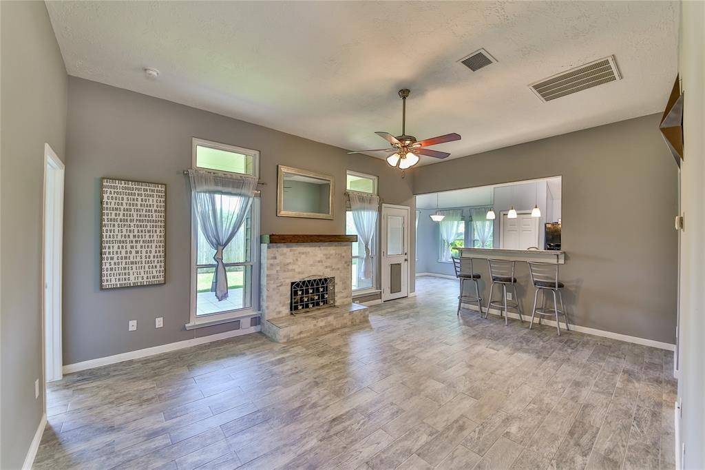 La Porte, TX 77571,1407 Bayou Glen DR