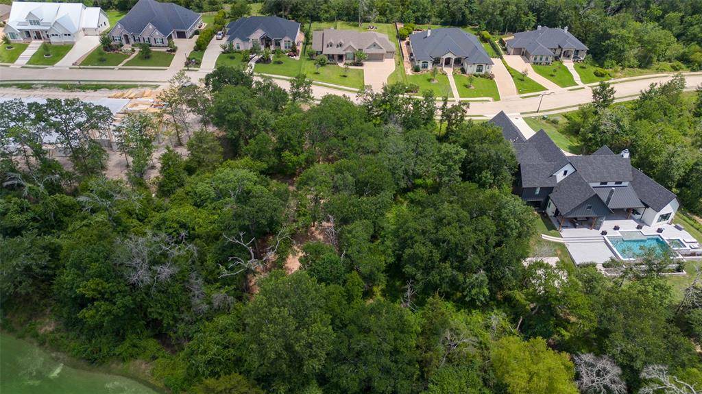 Bryan, TX 77807,3408 Mahogany DR