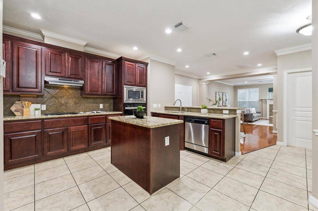 Houston, TX 77008,1339 Ella PL