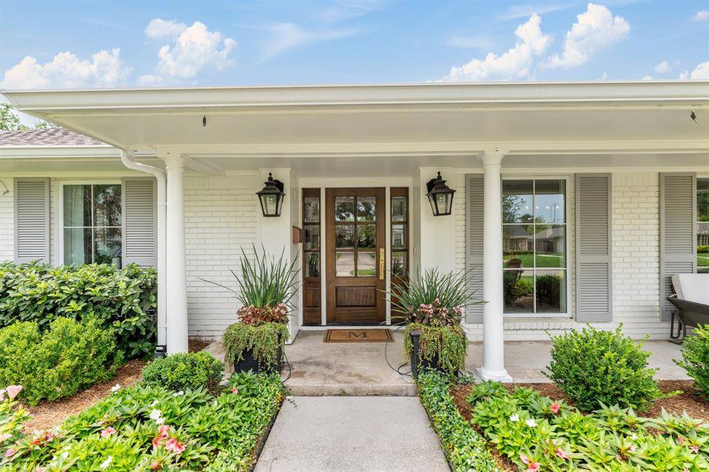 Houston, TX 77057,6147 Chevy Chase DR