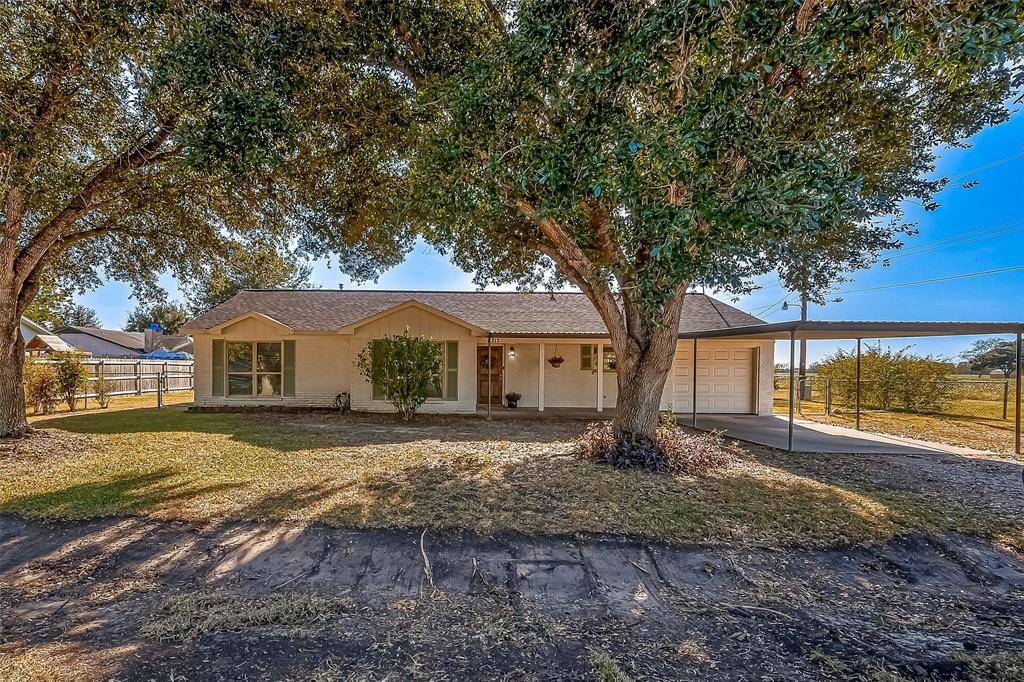 Wallis, TX 77485,6317 Bowers ST