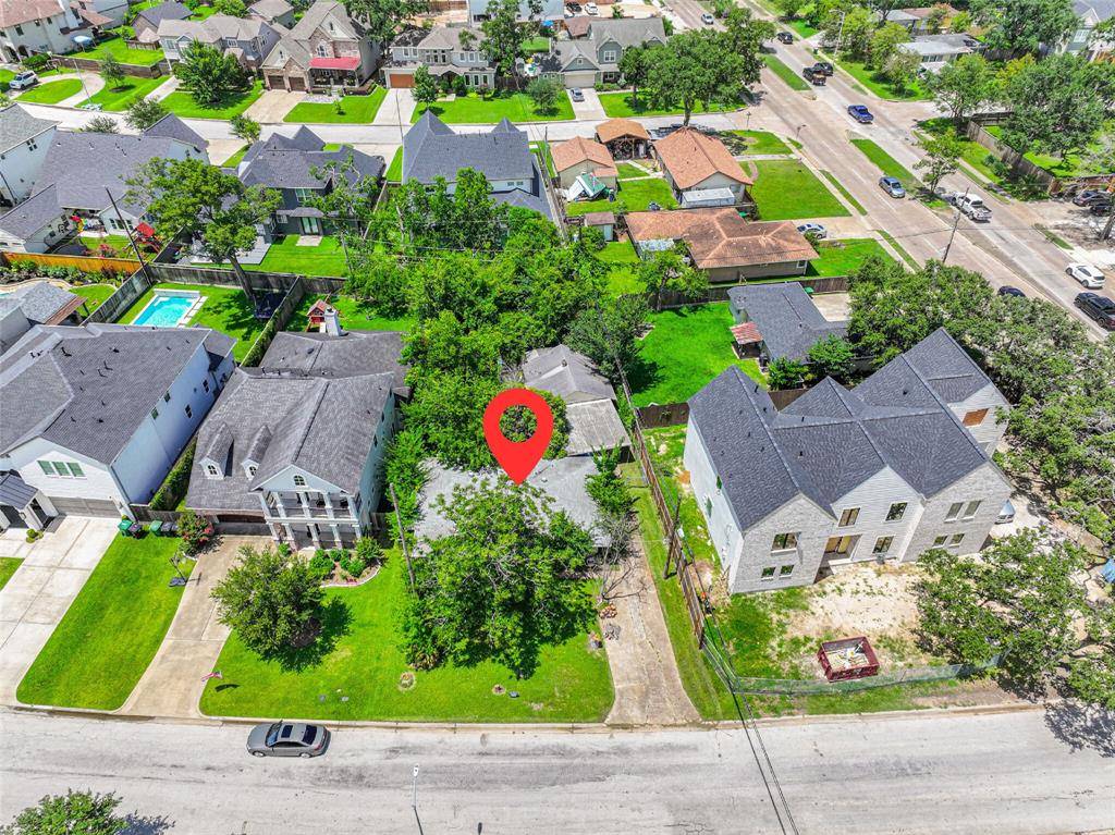 Houston, TX 77018,1214 Wakefield DR