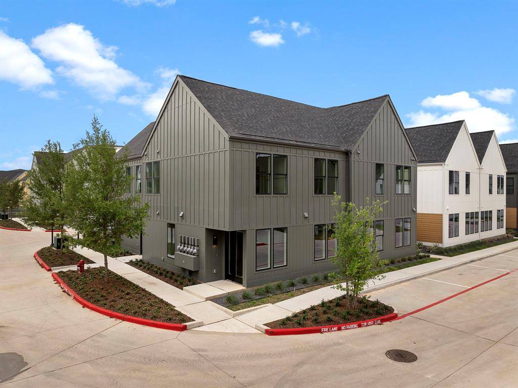 The Woodlands, TX 77380,1941 Sawdust Road #125