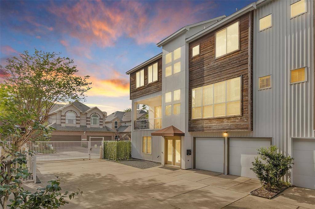 Houston, TX 77007,618 Lester ST