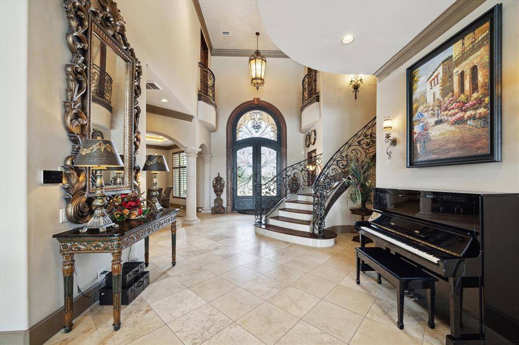 Sugar Land, TX 77479,5 Majestic View CT