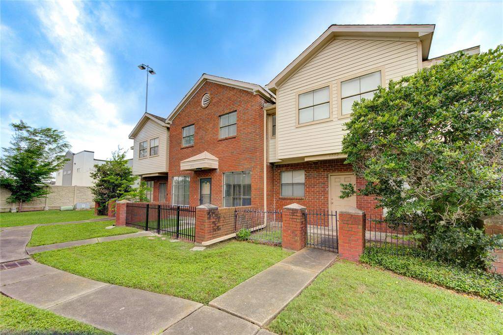 Stafford, TX 77477,1103 Dulles AVE #1703