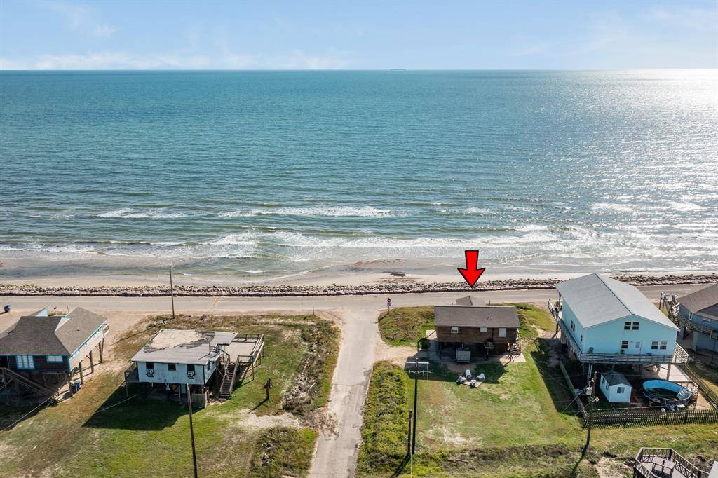 Surfside Beach, TX 77541,902 Beach DR