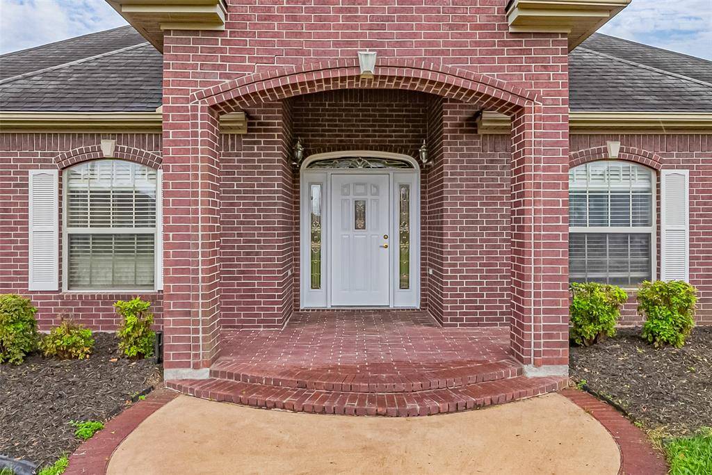 Port Neches, TX 77651,881 Baker Avenue AVE