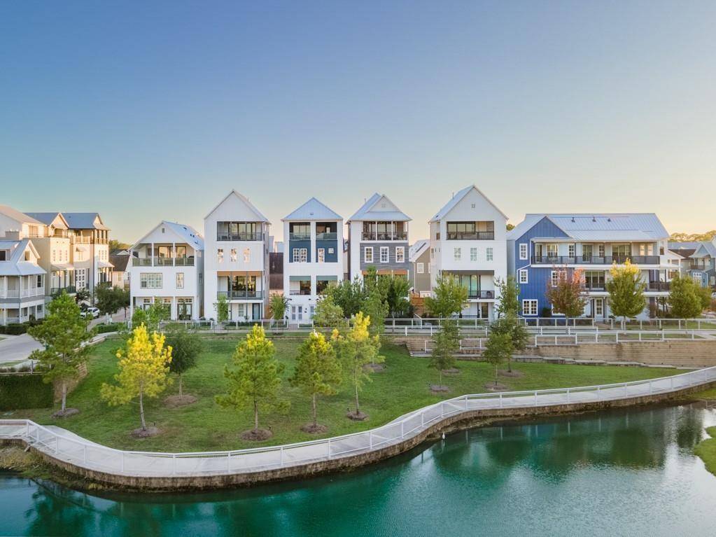 Houston, TX 77080,8710 Park Kolbe LN