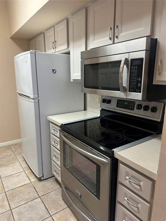 Houston, TX 77054,2626 Holly Hall ST #711