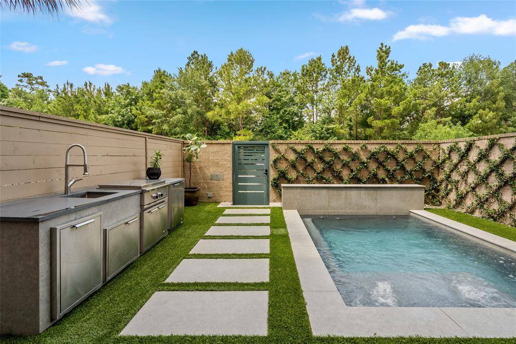 Houston, TX 77007,6508 Haskell ST