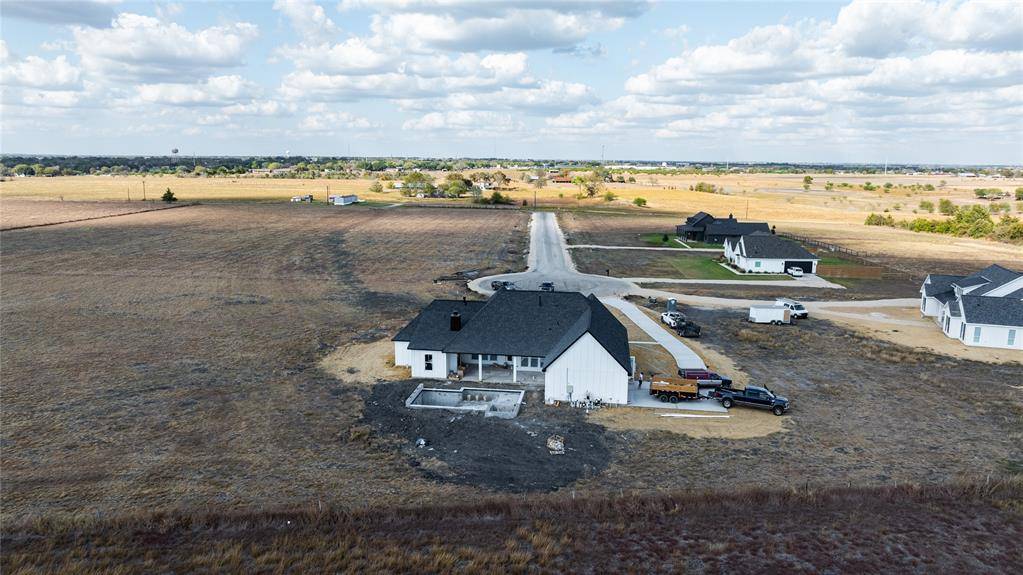 Schulenburg, TX 78956,109 Country View LN