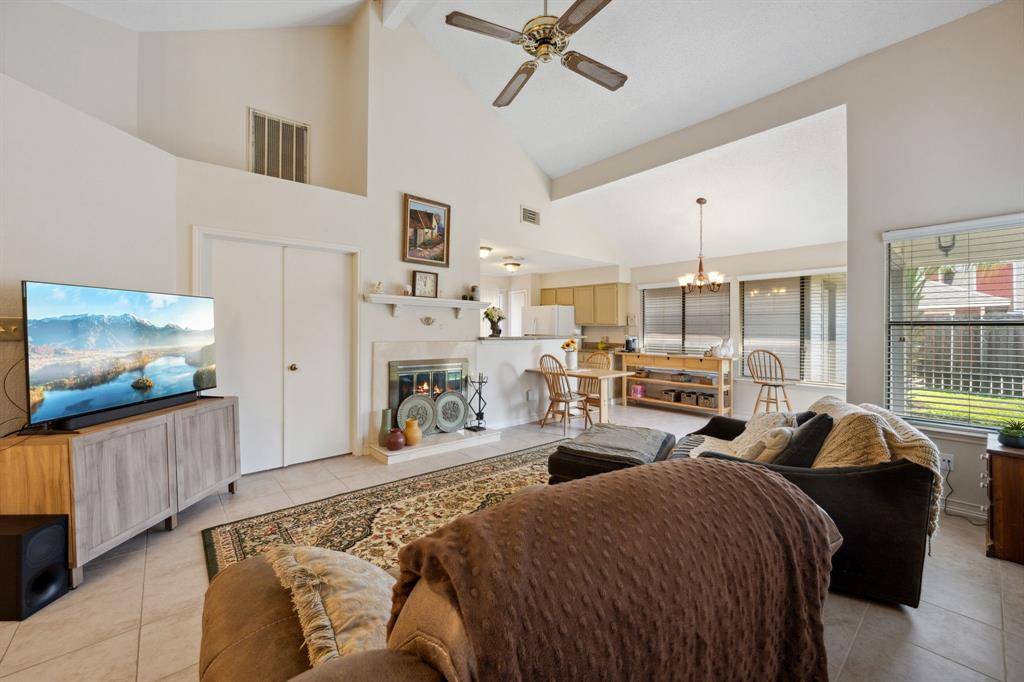 Houston, TX 77083,8621 Beechcrest ST