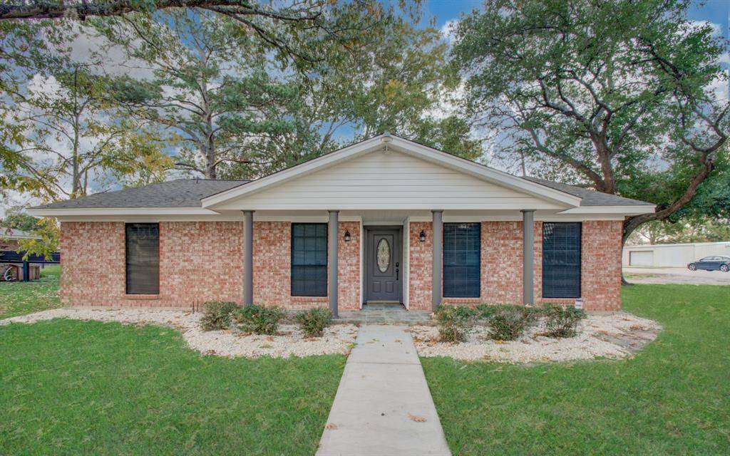 Crosby, TX 77532,202 W Wahl ST