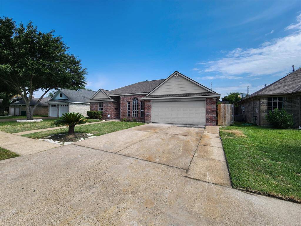 Pasadena, TX 77503,3007 Briar DR