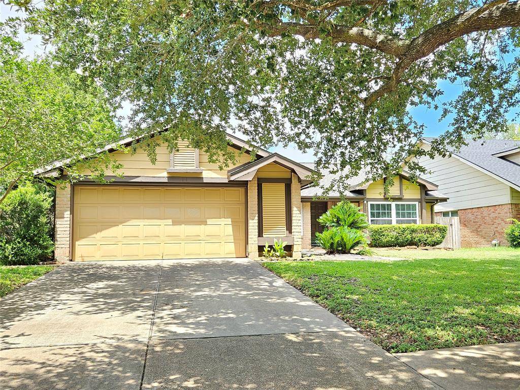 Sugar Land, TX 77479,2210 Brook View LN