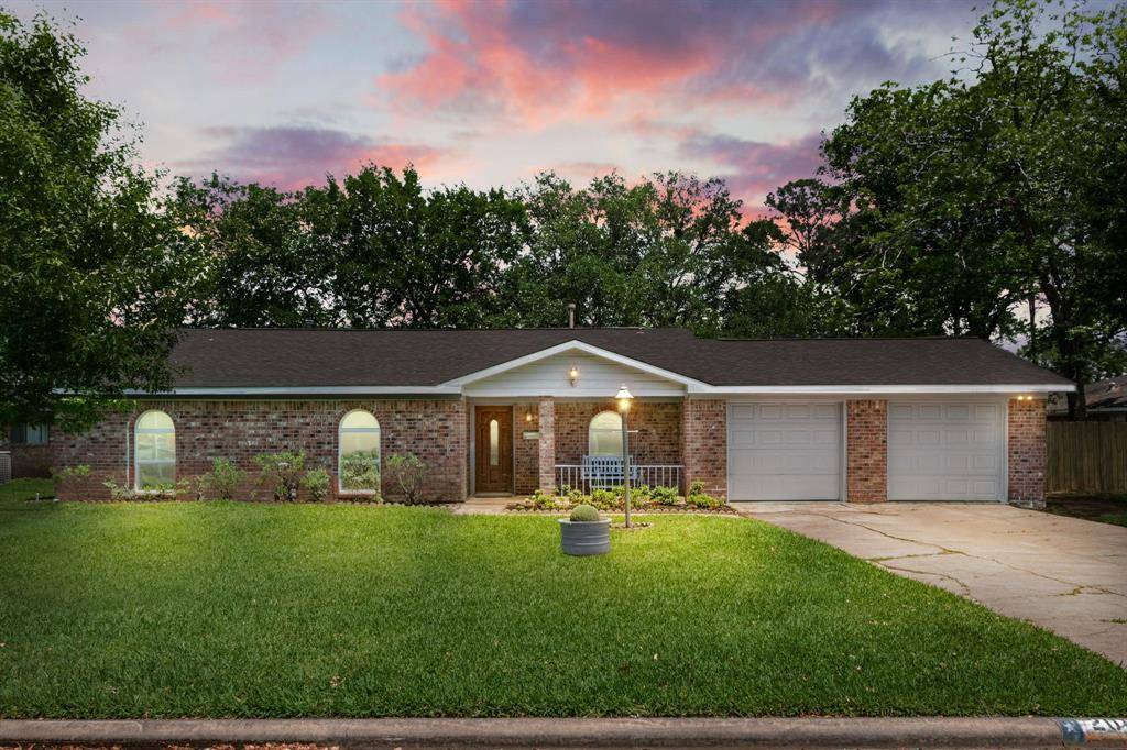 Richmond, TX 77469,2015 Long DR