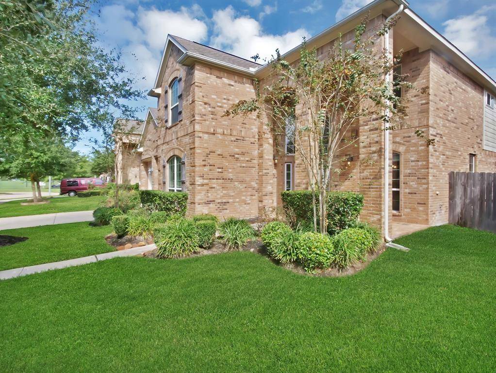 Sugar Land, TX 77459,5611 Piper Glen LN