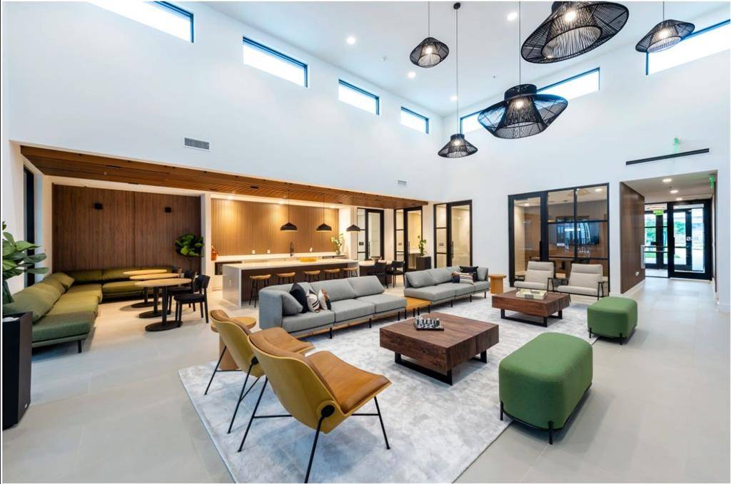 Houston, TX 77084,18036 Park ROW #11002