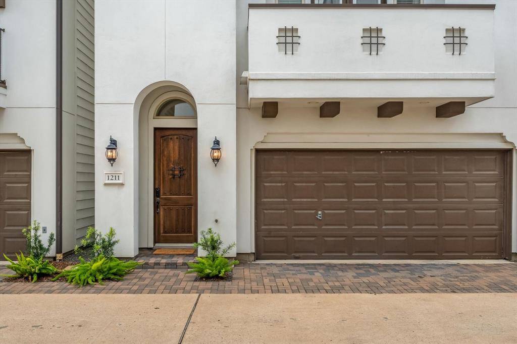 Houston, TX 77007,1211 Bonner St