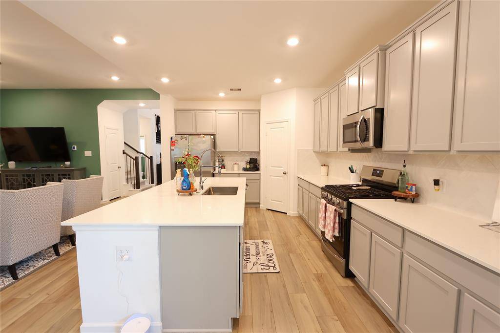 Rosenberg, TX 77469,5608 Forest Cove DR
