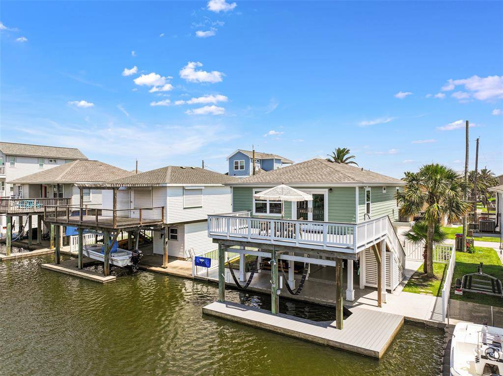 Jamaica Beach, TX 77554,16716 Tahiti WAY