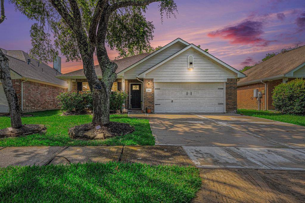 League City, TX 77539,2884 Shallow Brook LN