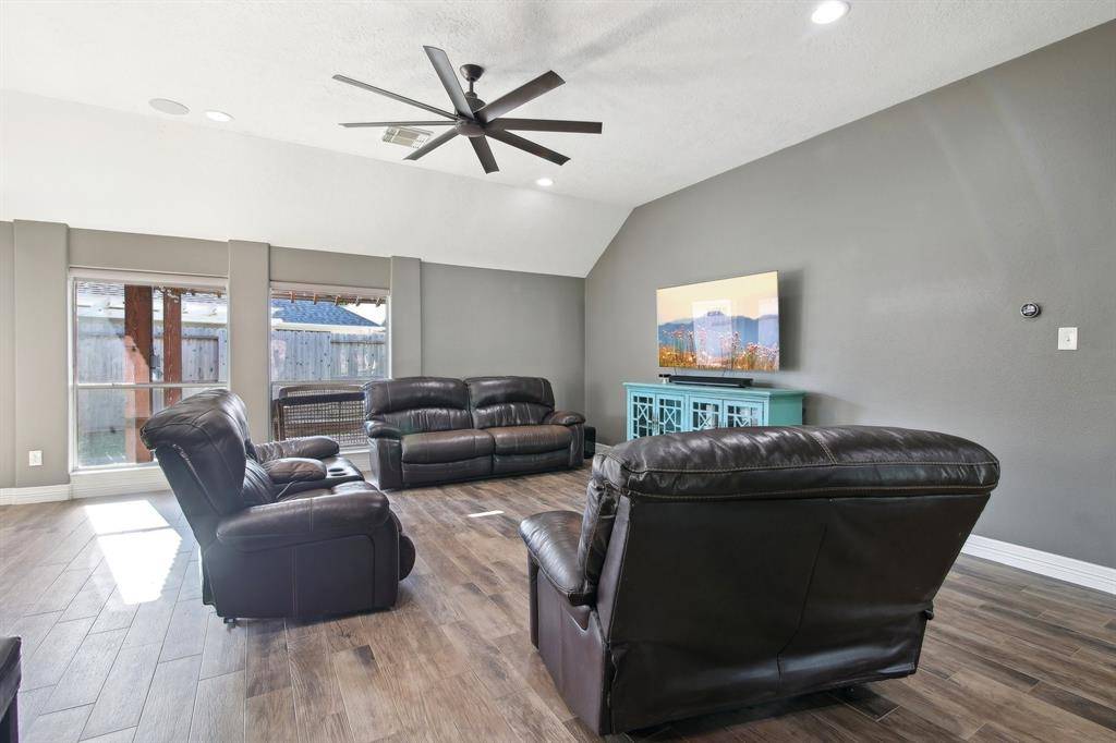 League City, TX 77573,297 Magnolia Estates DR
