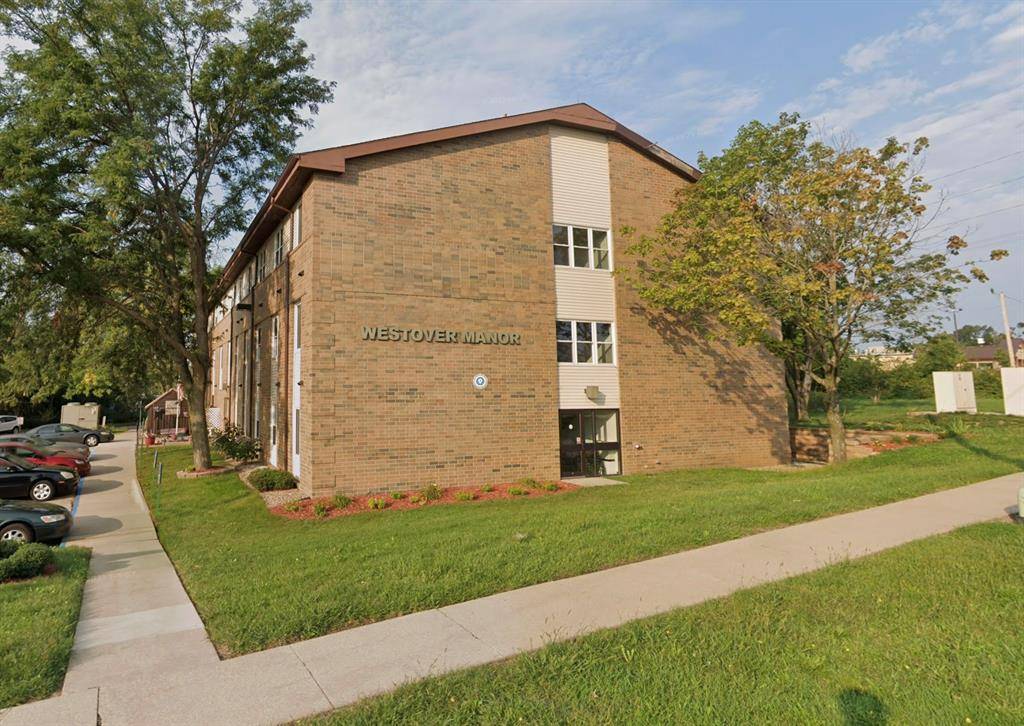 Other, IA 52403,205 40th St Dr SE