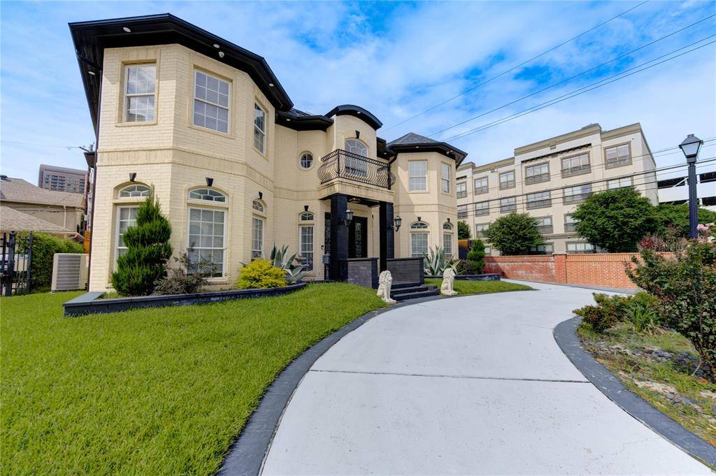 Houston, TX 77056,5302 Val Verde ST