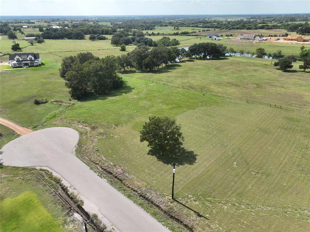 Brenham, TX 77833,TBD Farm House LN