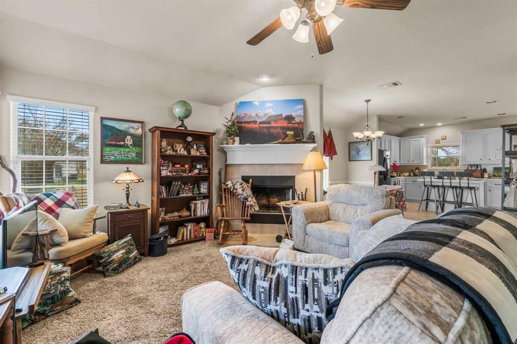 Montgomery, TX 77356,113 Cove PL