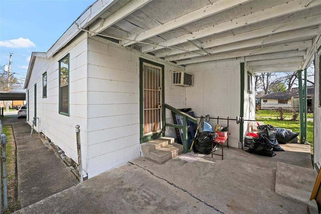 Houston, TX 77022,4435 Castor ST